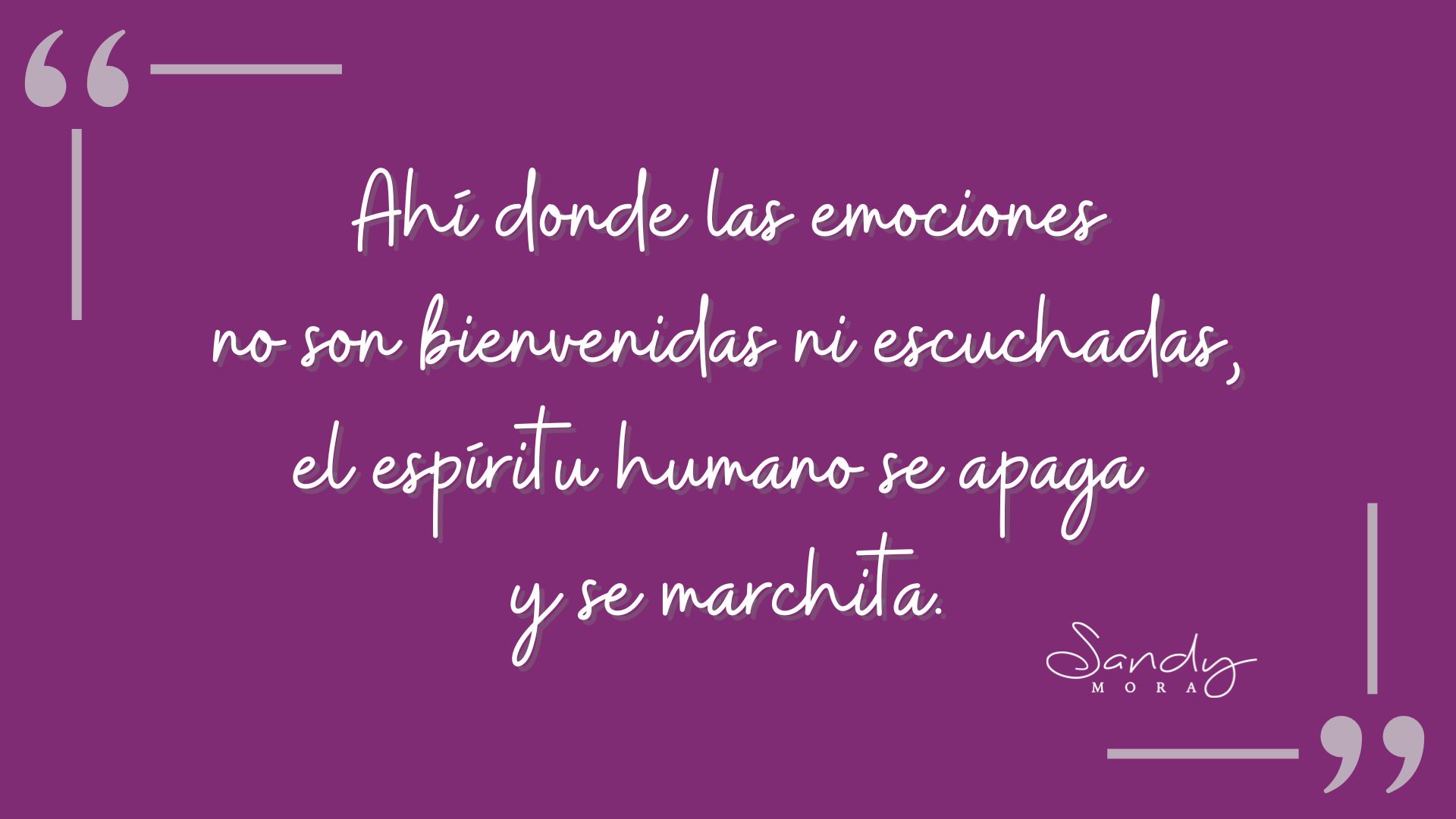 Frases Sandy Mora